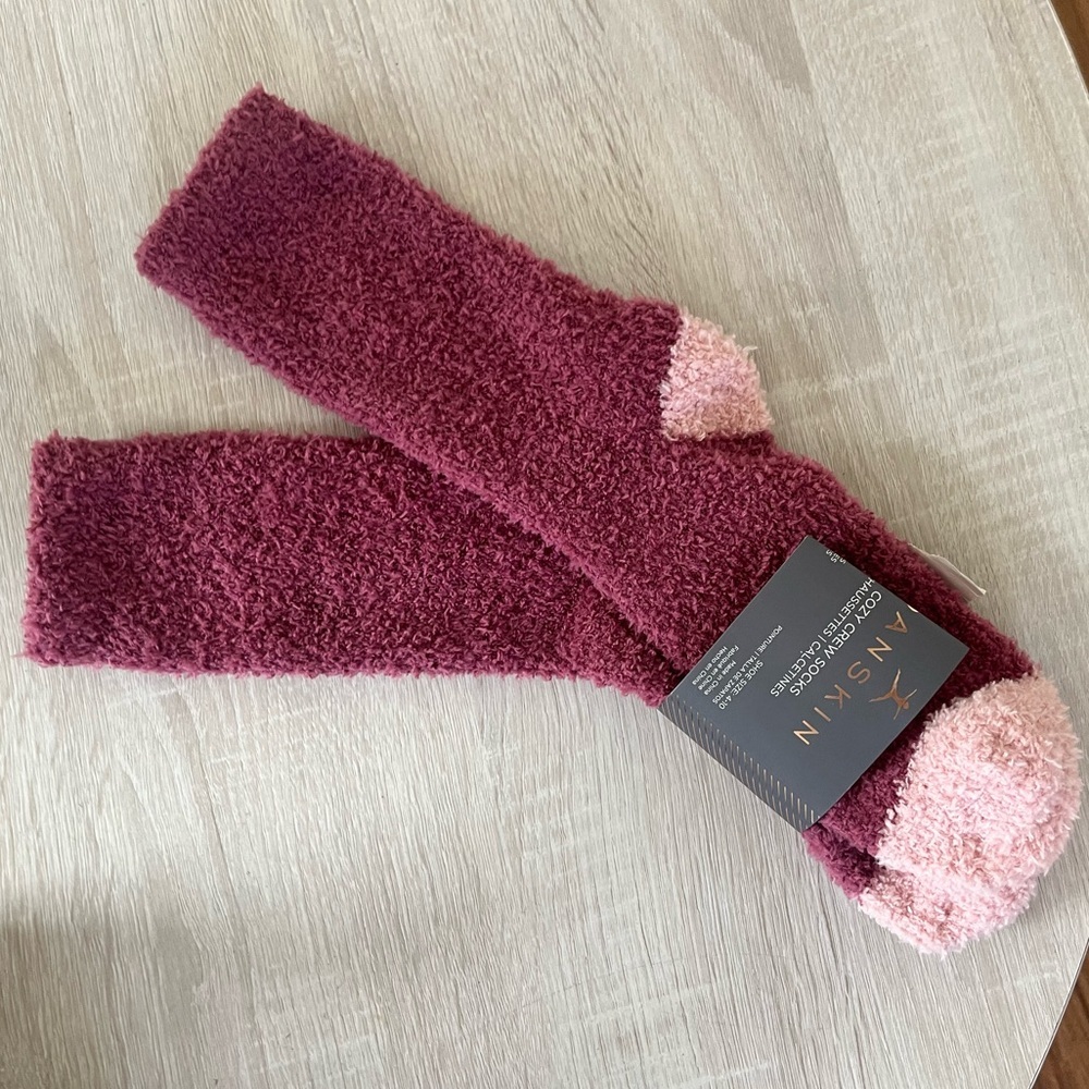 Danskin Women's Fuzzy Pink and Purple Socks